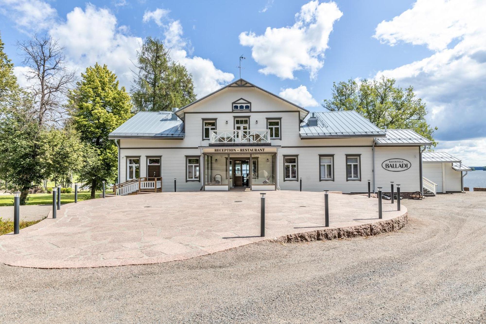 Radalla Resort Kausala Kültér fotó